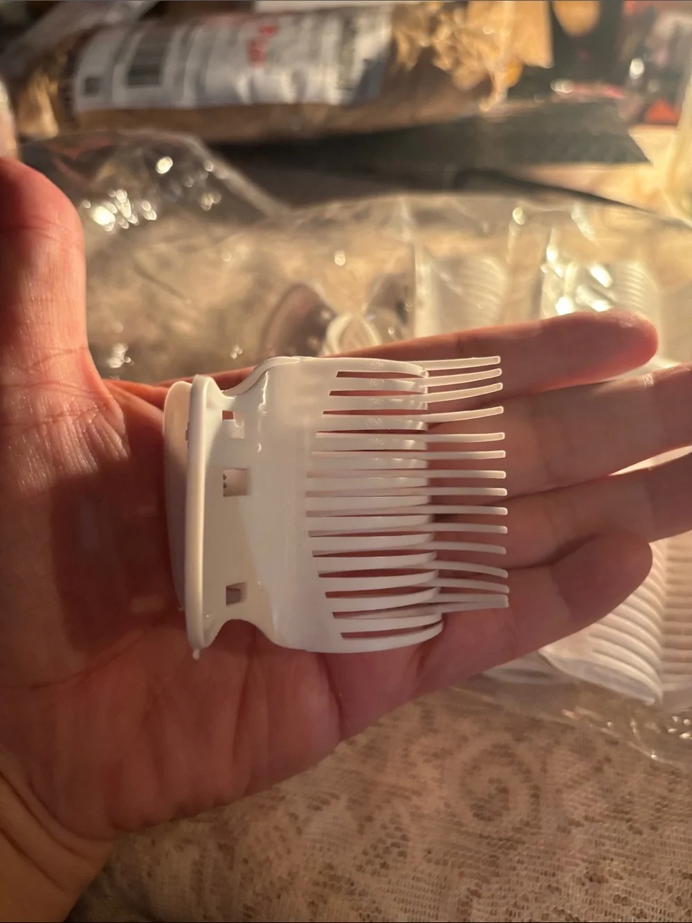 New never used hairclips